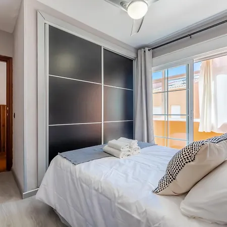 Vb Anemona 3br Townhouse Apartment *