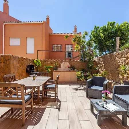 Vb Anemona 3br Townhouse Apartment